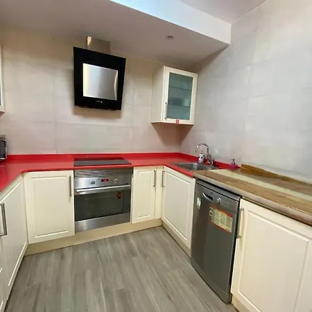 Casa En Montealegre Reformada Y Acogedora *