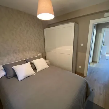 Casa En Montealegre Reformada Y Acogedora * Samano