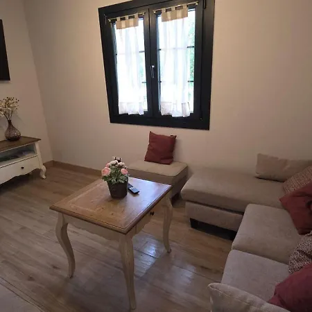 Casa En Montealegre Reformada Y Acogedora Sámano